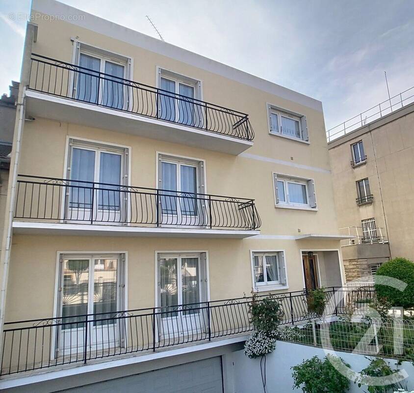 Photo 1 - Appartement à THIAIS