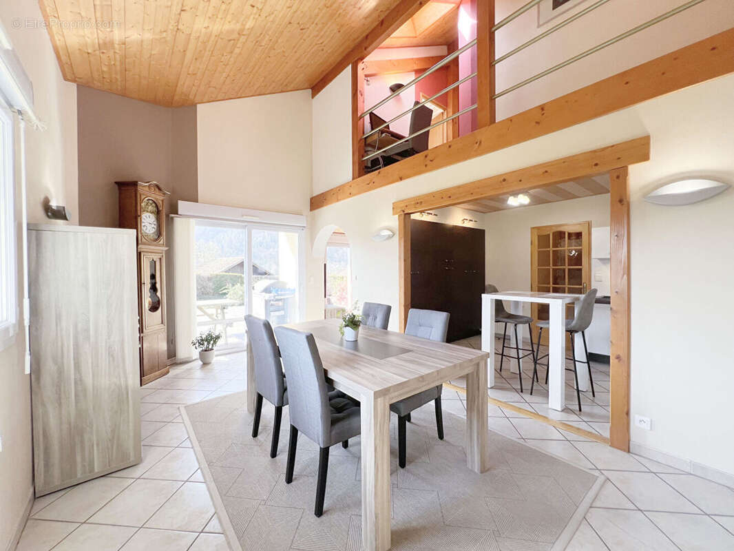 Maison à MAGLAND