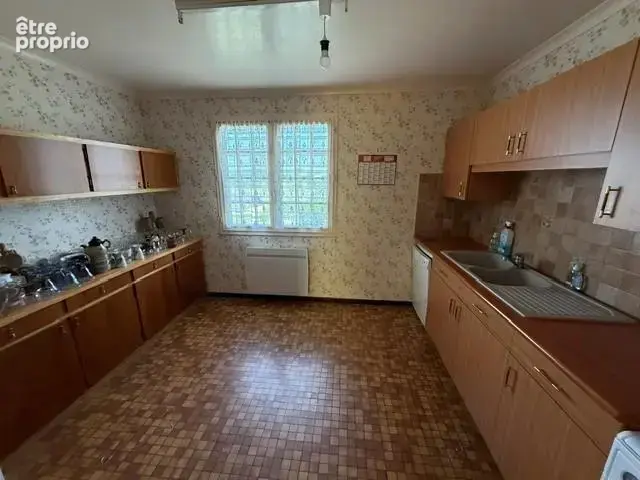 Maison 100 m² à Saint-Denis-De-Mailloc  - photo 5