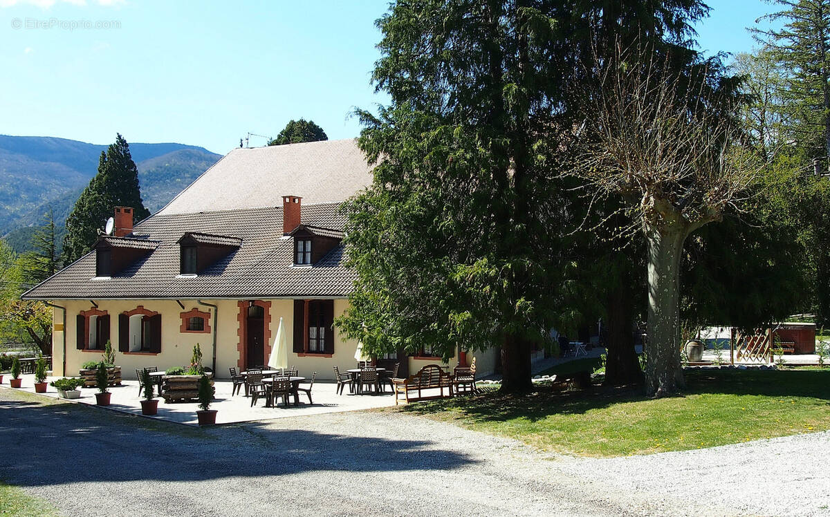 Maison à SAINT-PIERRE-D'ARGENCON
