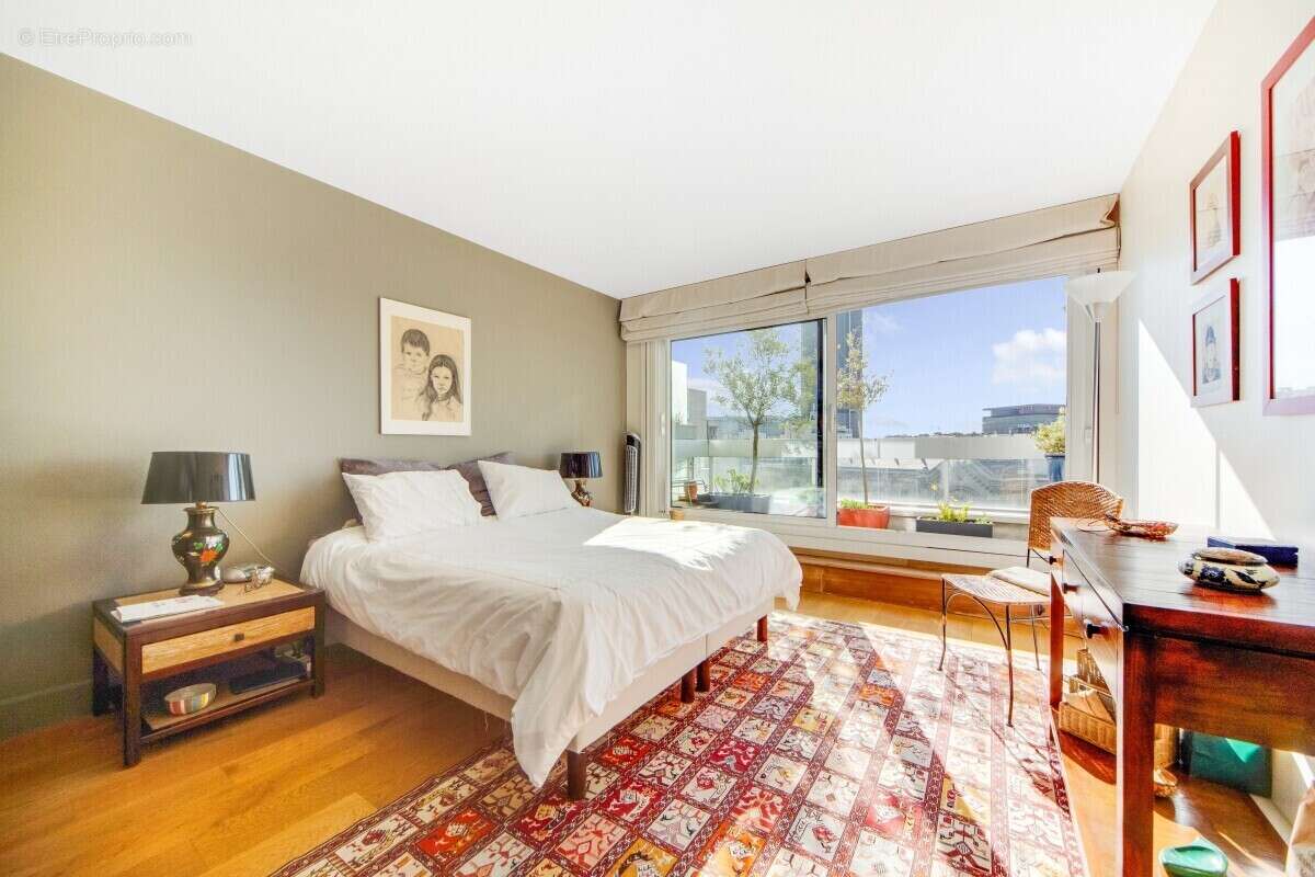 Appartement à PARIS-6E