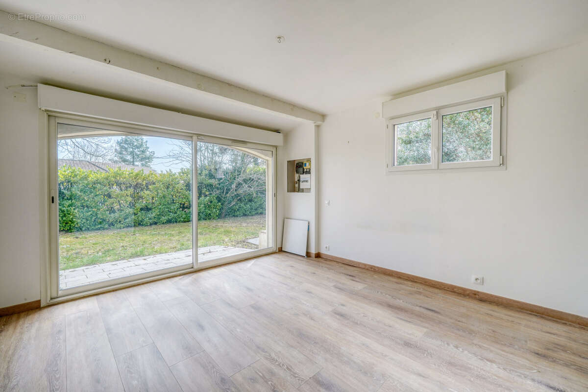 Maison à LE TAILLAN-MEDOC