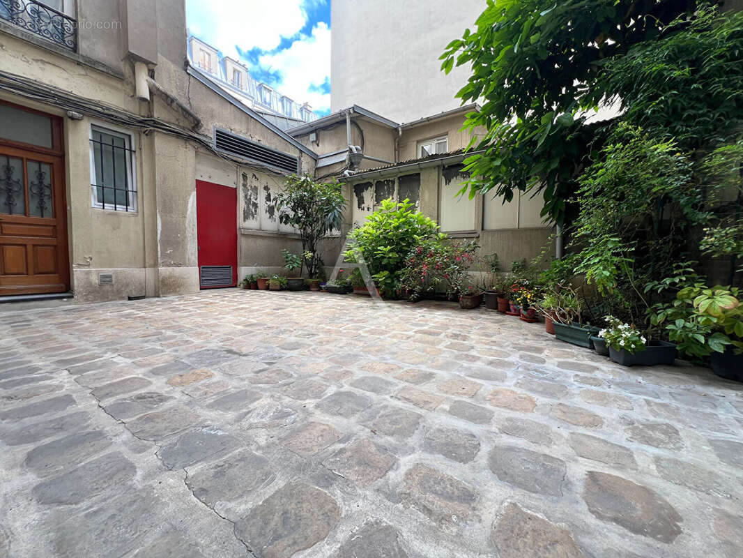 Appartement à PARIS-11E