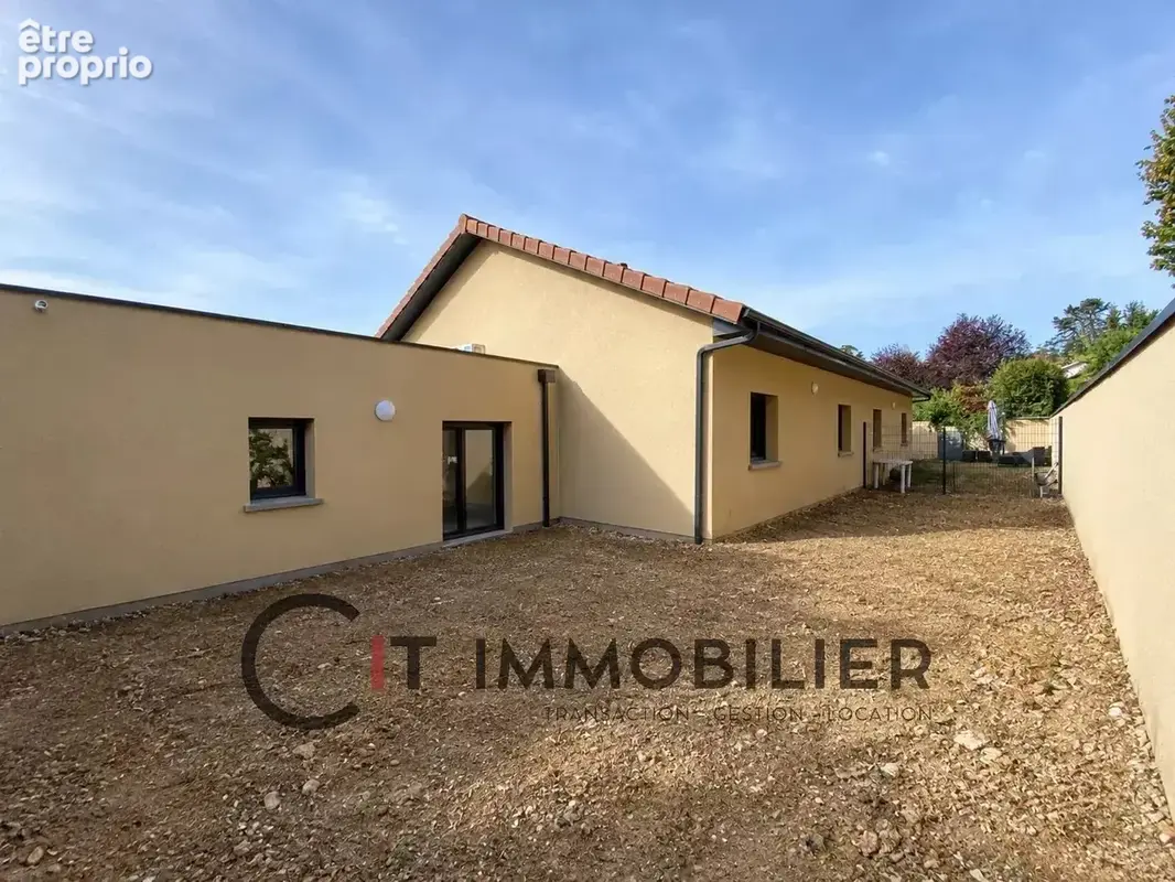 Photo Maison à La Tour-Du-Pin au prix de 238 000€