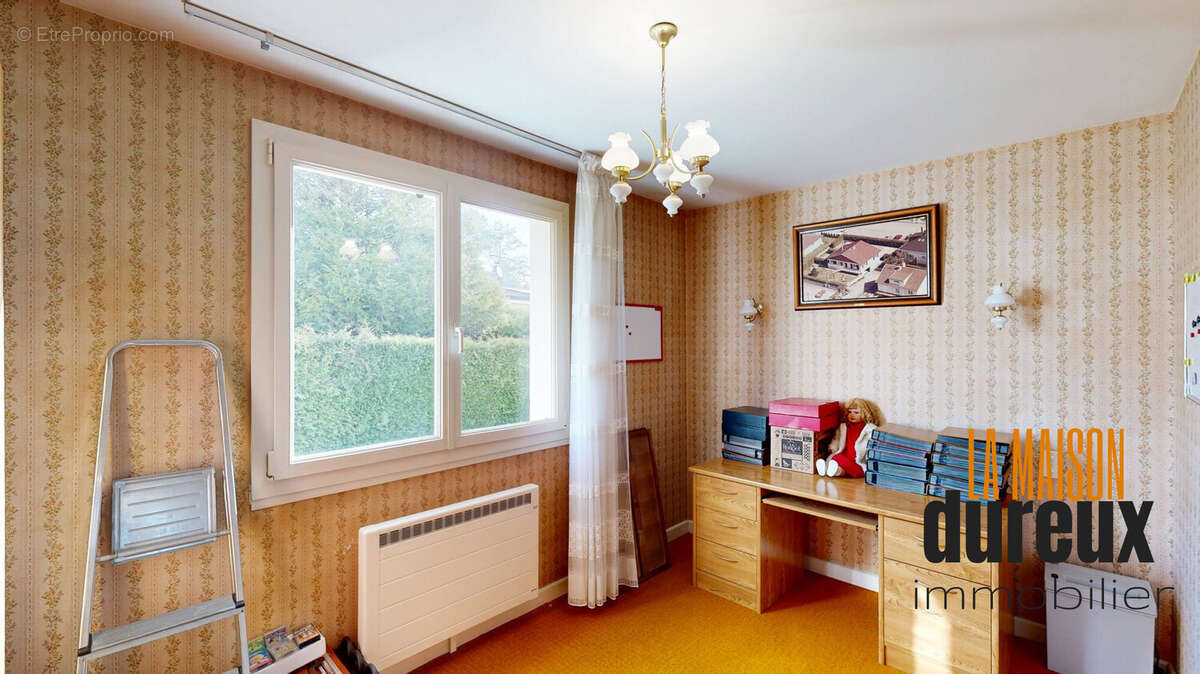 Maison à GRAY-LA-VILLE