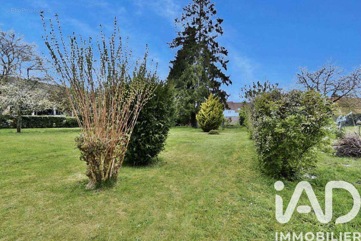 Photo 4 - Maison à MAIGNELAY-MONTIGNY