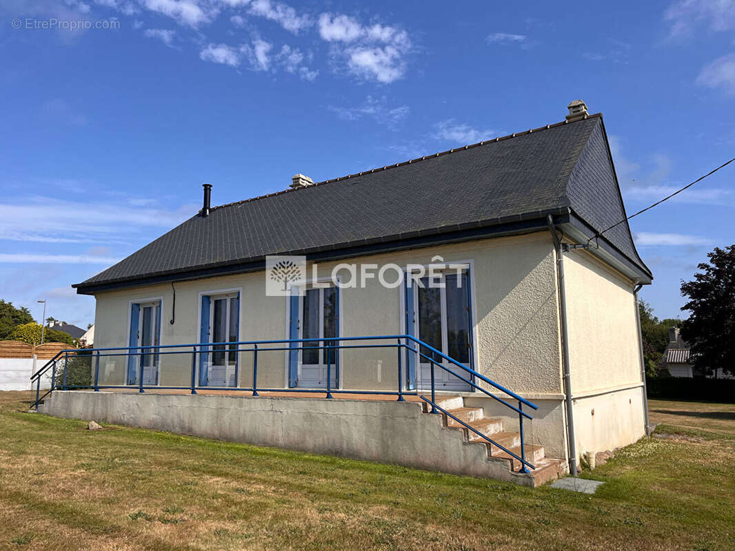 Maison à TREVOU-TREGUIGNEC