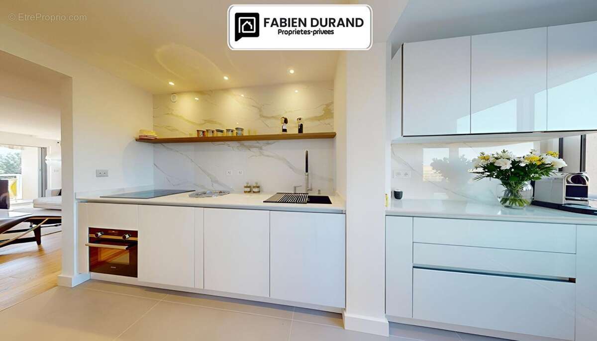 Appartement Unique à Frejus  Plage 3 pièce(s) 70 m2 avec Garage Cave Parking - photo 4