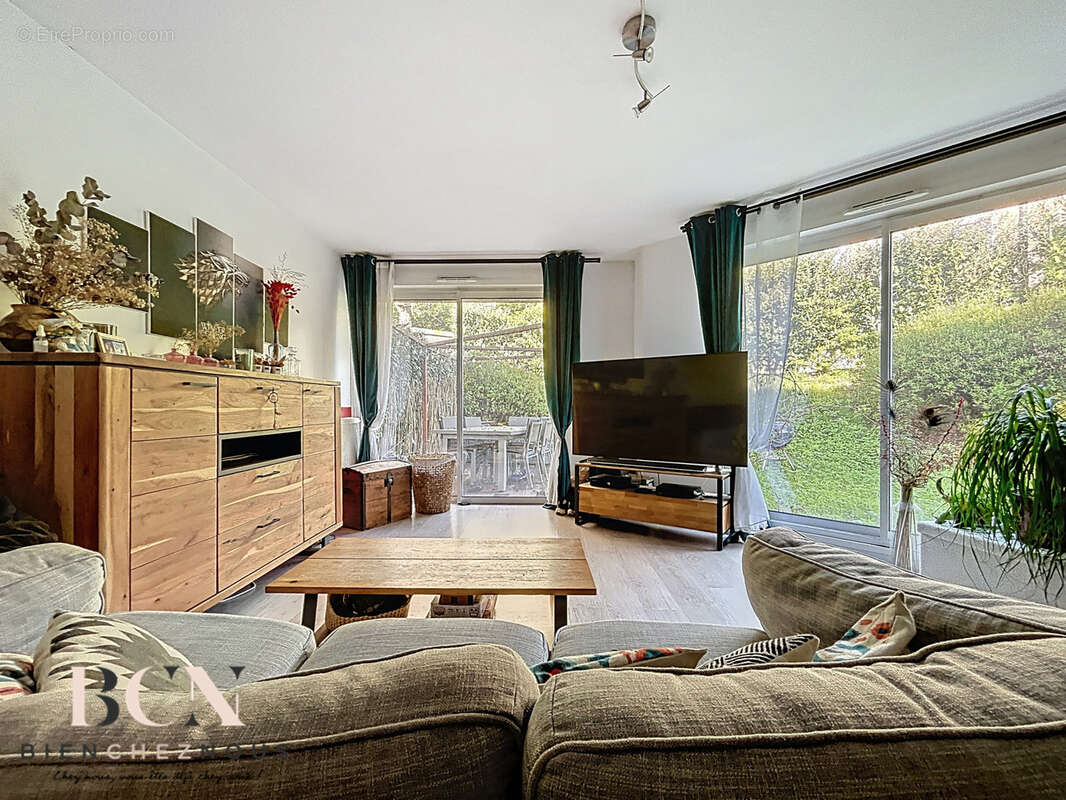 Appartement à MONTSOULT
