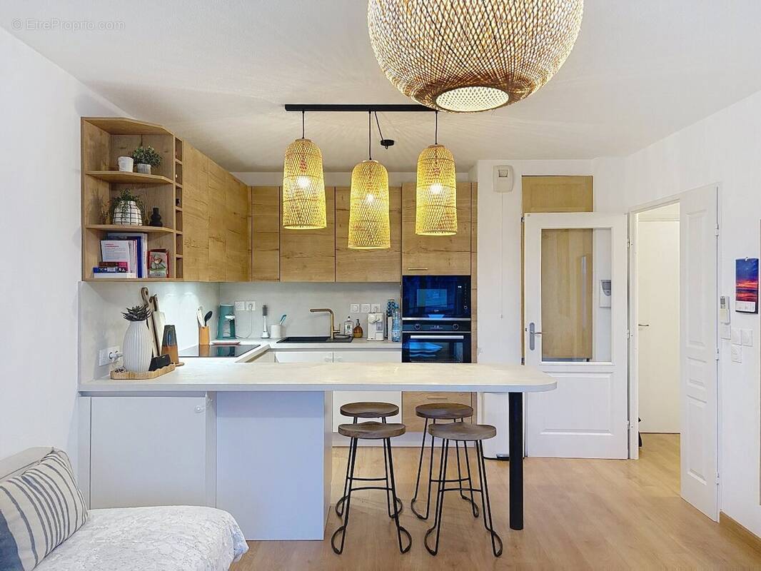 Appartement à LA CROIX-VALMER