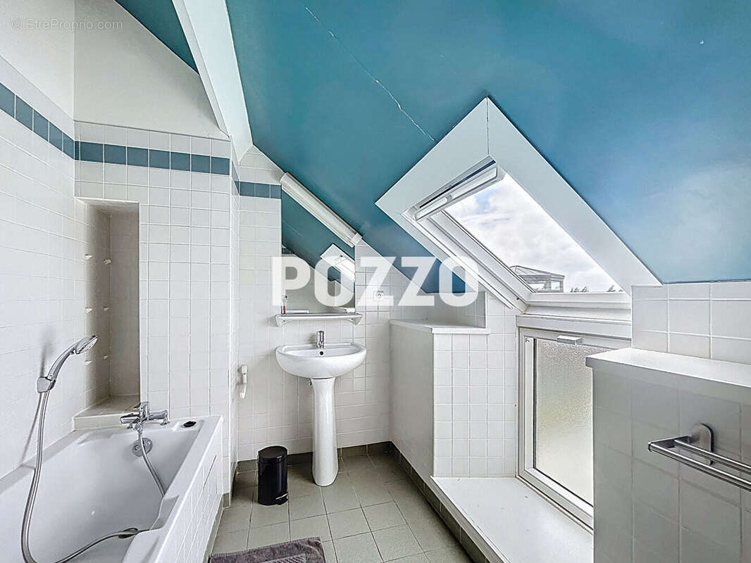 Maison à SURTAINVILLE