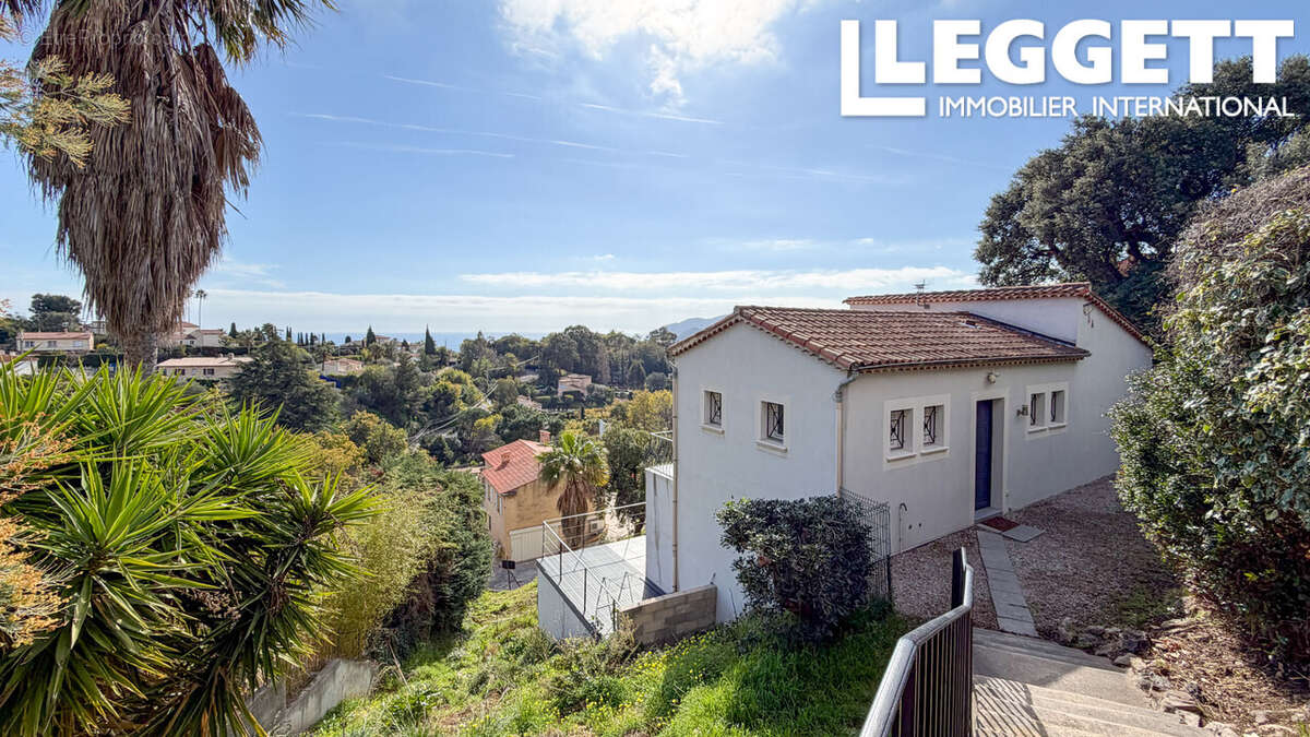 Photo Maison à Mandelieu-La-Napoule au prix de 720 000€
