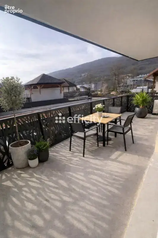 Appartement à GRESY-SUR-AIX