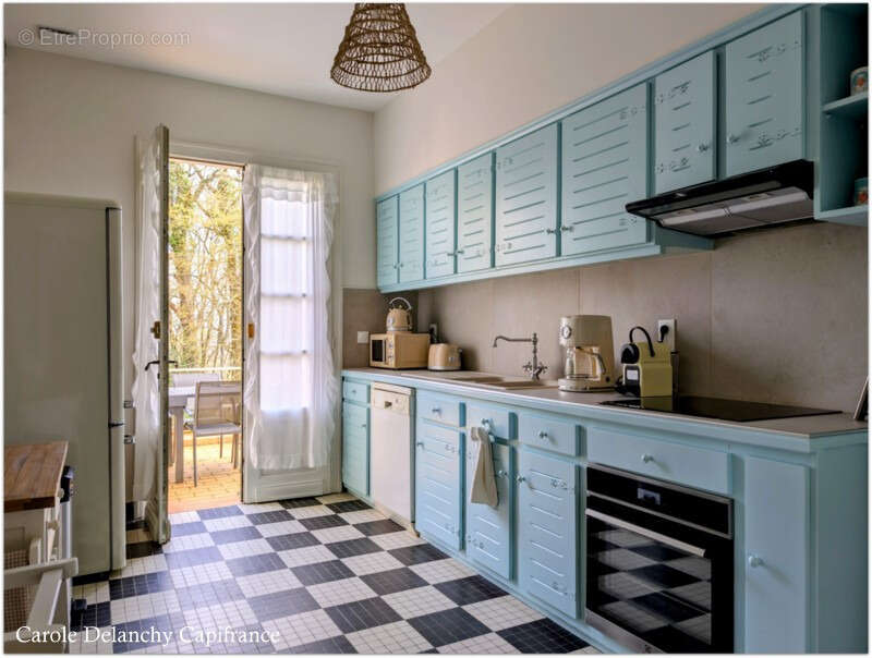 Propriété de caractère de 170 m² + maisonnette 30 m², classée 3 épis Gite de France sur 2 500 m² Vue Pyrénées - photo 5