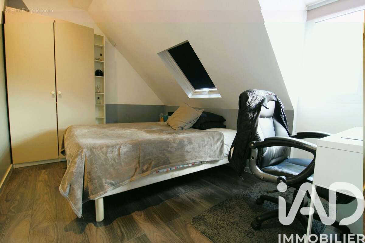 Photo 9 - Maison à VILLENEUVE-LE-ROI