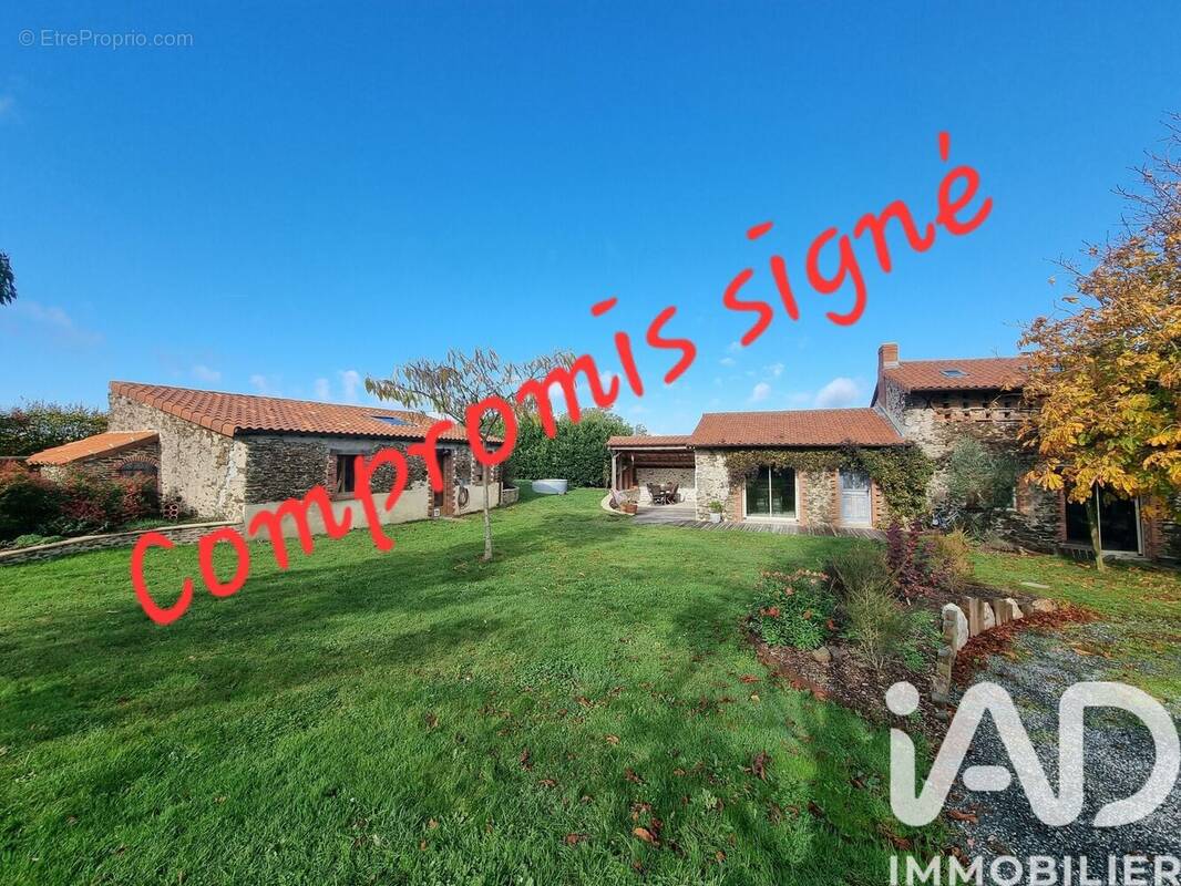 Photo 1 - Maison à BEAUSSE