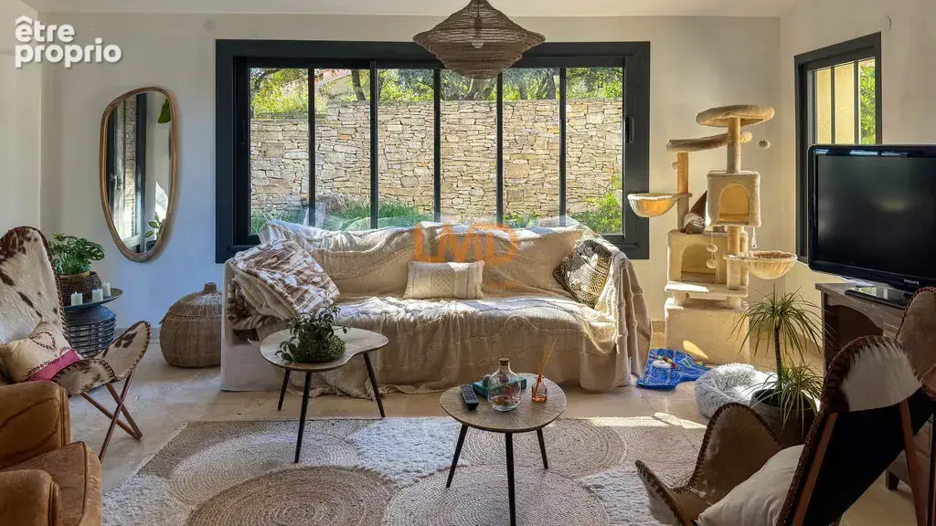 Maison atypique, charme de la pierre et environnement paisible - photo 8