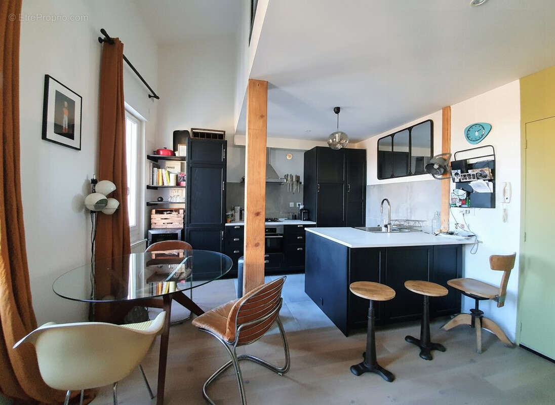 Appartement à BORDEAUX