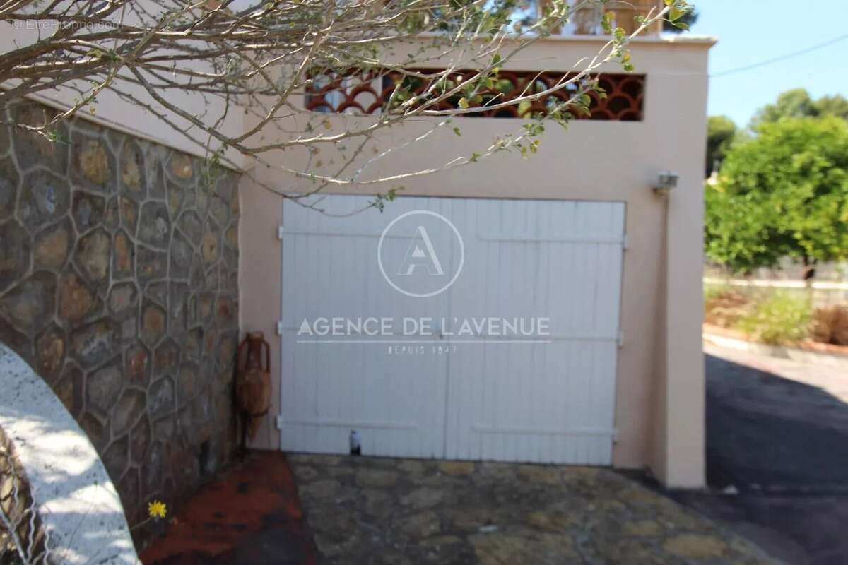 Maison à SAINT-MANDRIER-SUR-MER