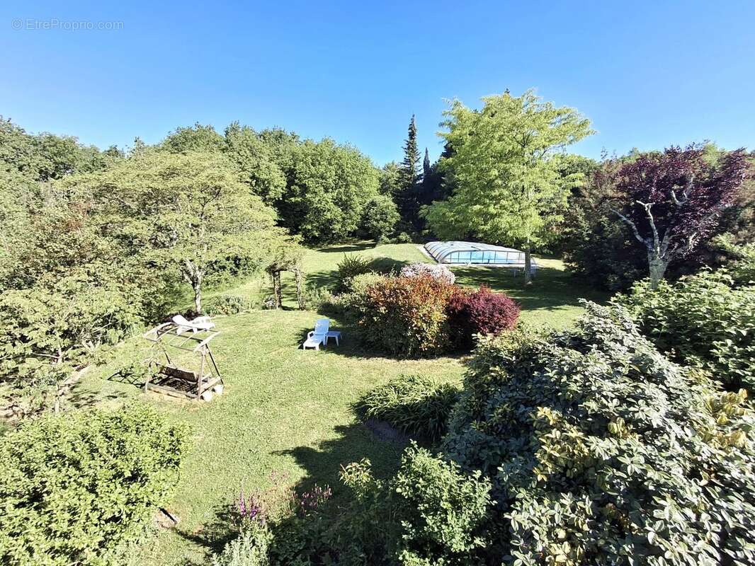 Maison à SAINT-JEAN-DU-BOUZET