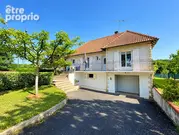 Maison à LA CHAPELLE-AUX-BROCS