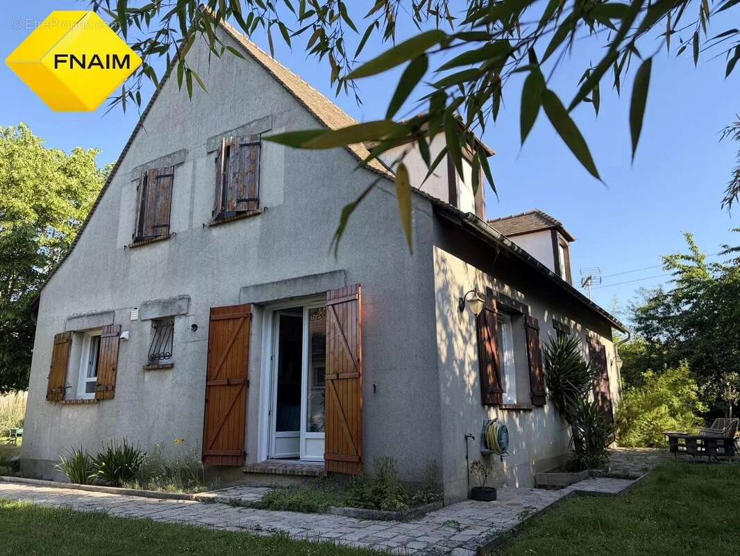 Maison à LONGPONT-SUR-ORGE