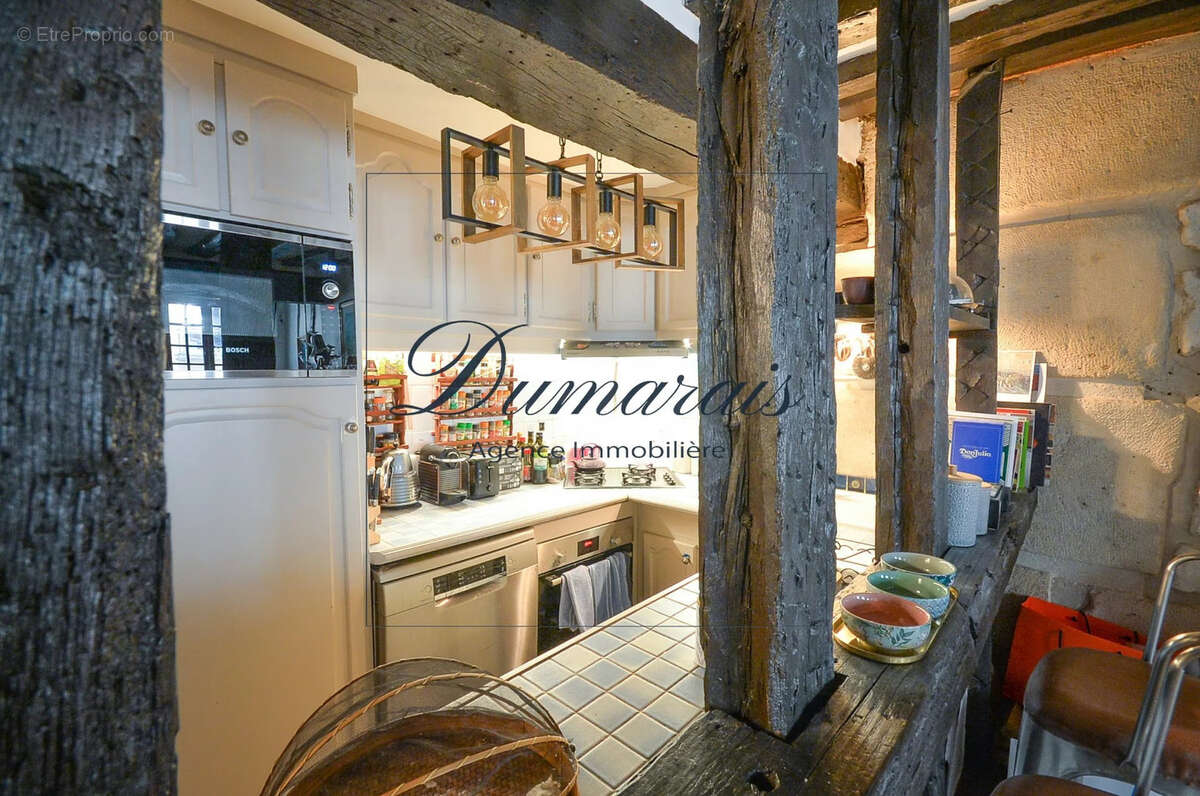 Appartement à PARIS-3E