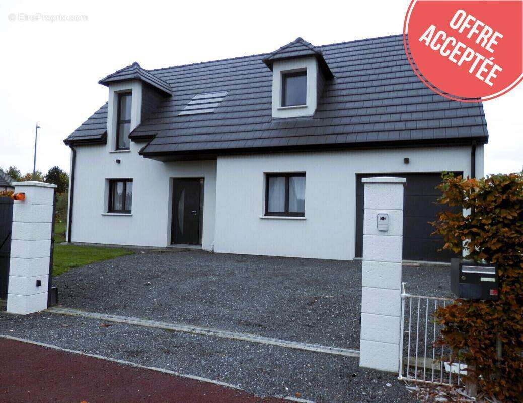 Maison à POIX-DE-PICARDIE