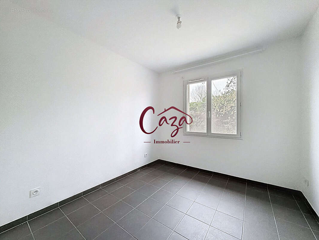 Maison à FARGUES-SAINT-HILAIRE