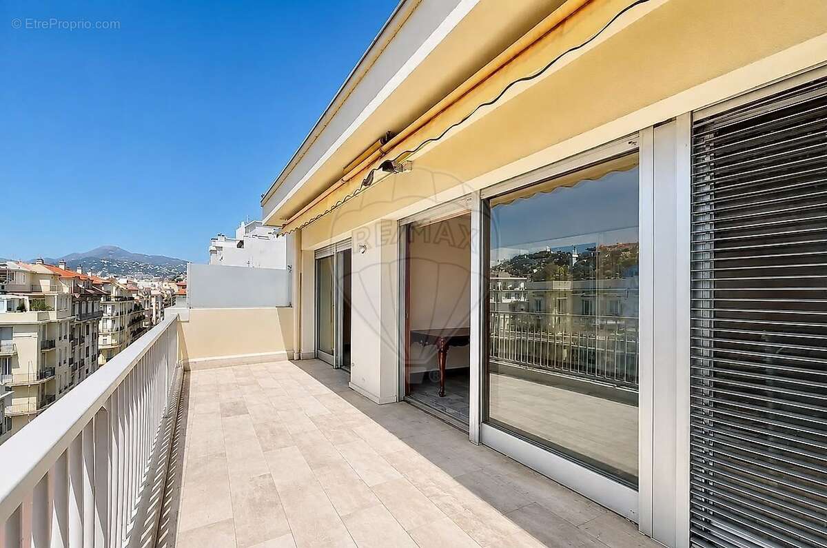 Appartement à NICE