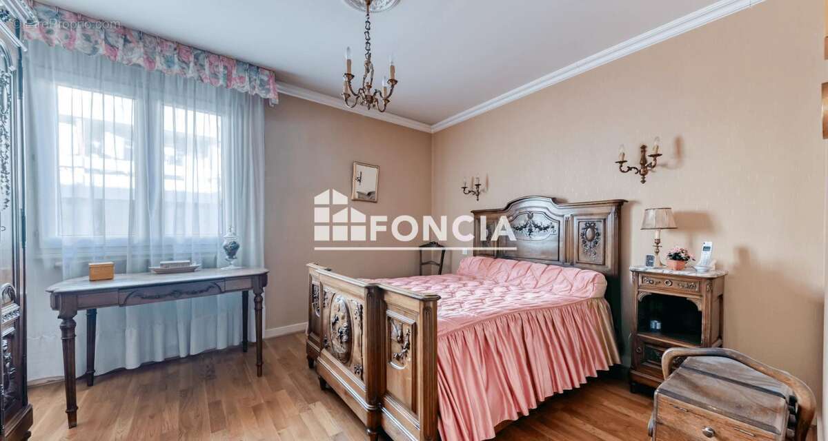 Appartement à LYON-7E