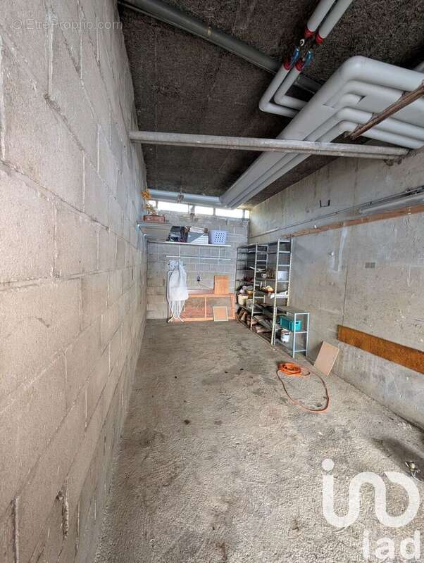 Photo 3 - Parking à CRETEIL