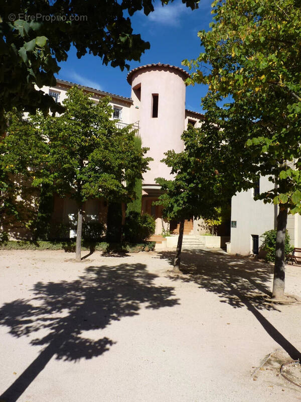 Appartement à MALLEMORT