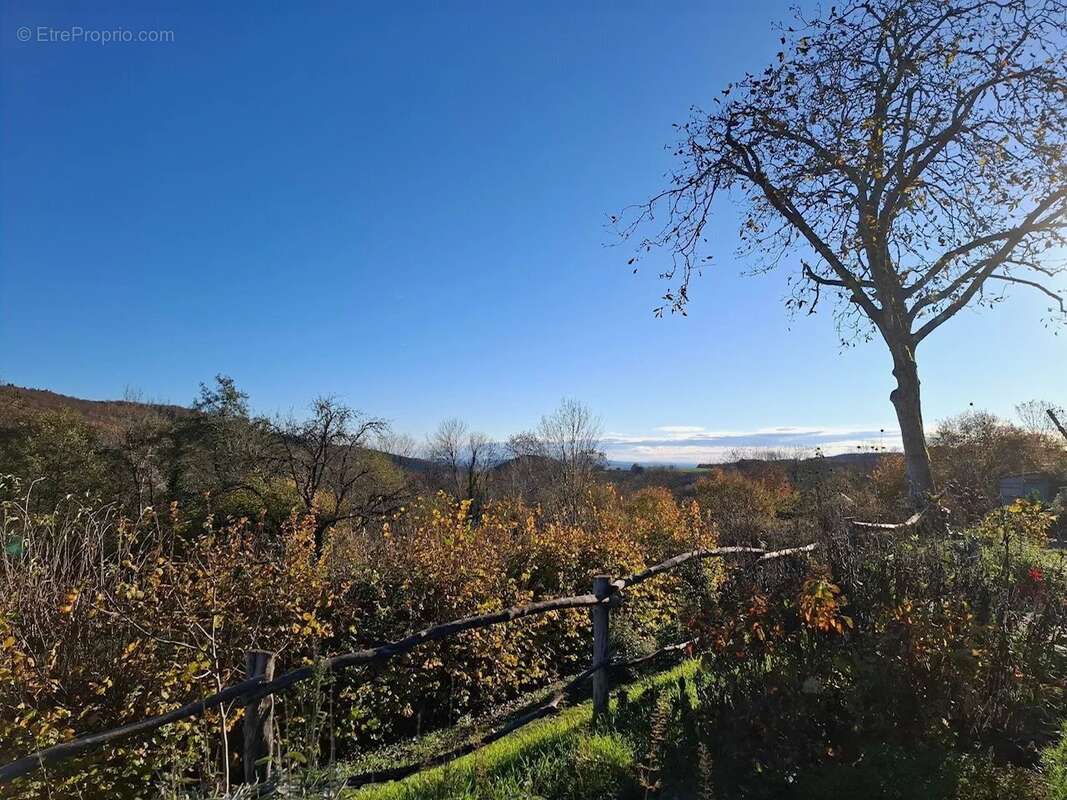 Maison à VILLAPOURCON