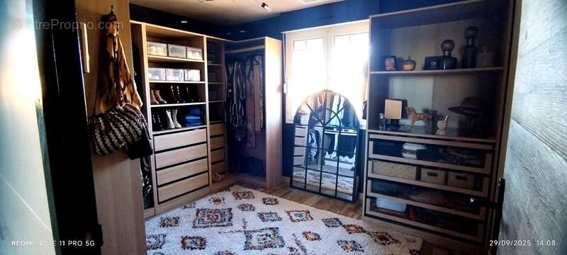 LUNEL NORD, Villa individuelle R+1, 132 M2 SH 3 chambres, séjour, cuisine, garage sur 339M2 terrain - photo 11