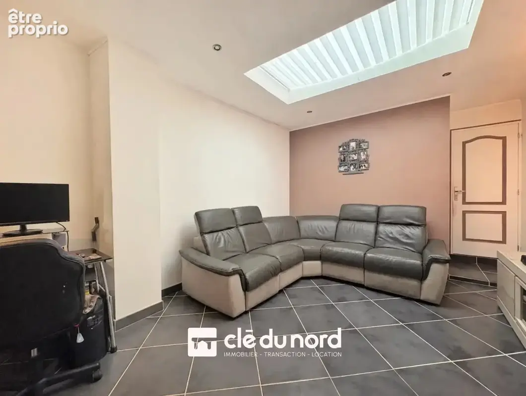 Maison 5 pièces 96 m² à vendre à Tourcoing (59200) - photo 2