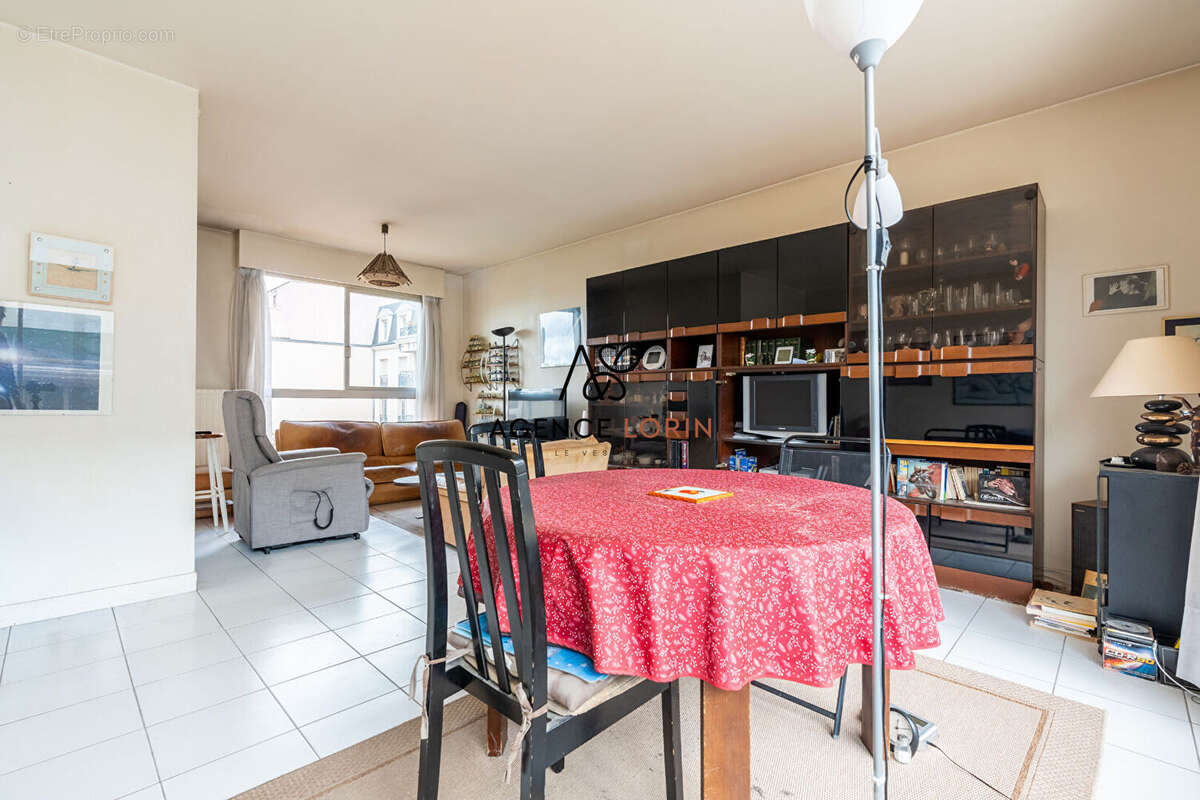 Appartement à LE VESINET