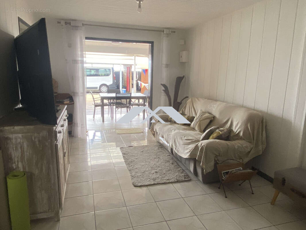 Maison à PETITE-ILE