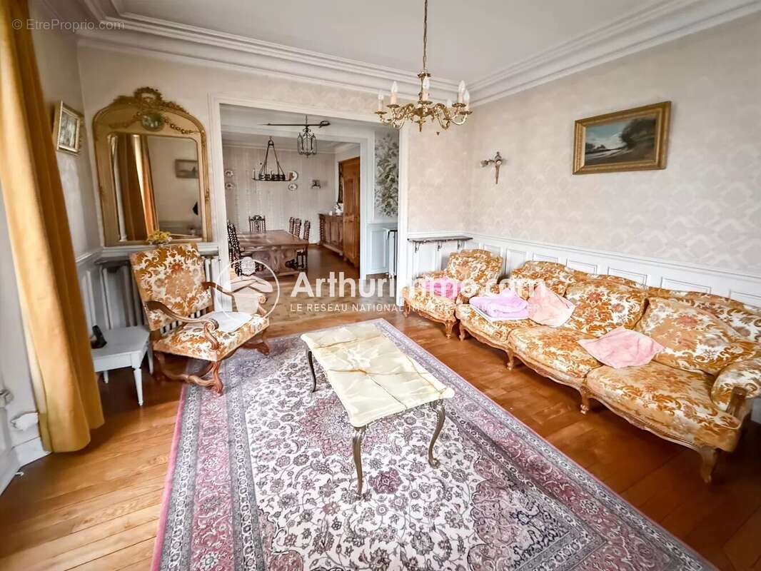 Maison à SOISY-SUR-SEINE
