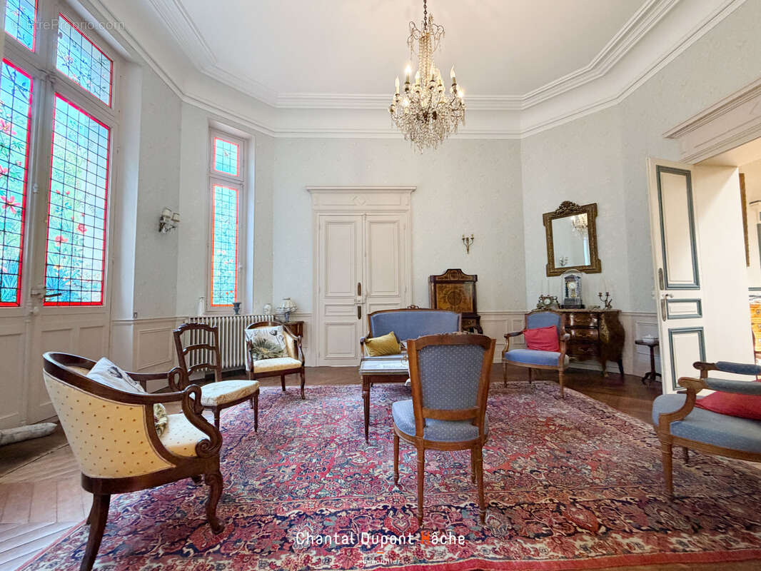 Maison à SAINT-PREST