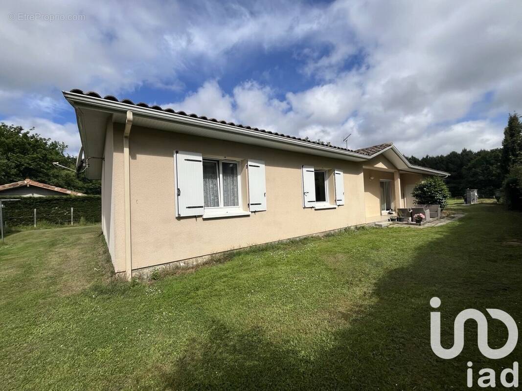 Photo 1 - Maison à VENSAC