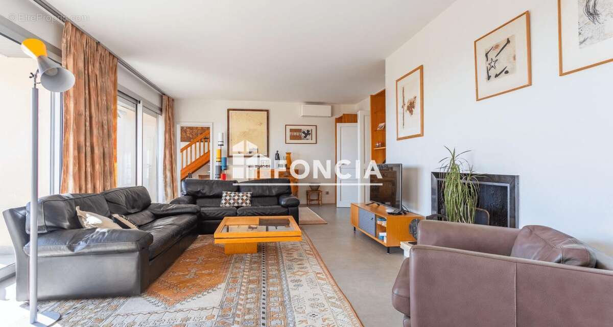 Maison à LE PLESSIS-ROBINSON