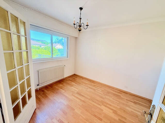 Maison à PREVESSIN-MOENS