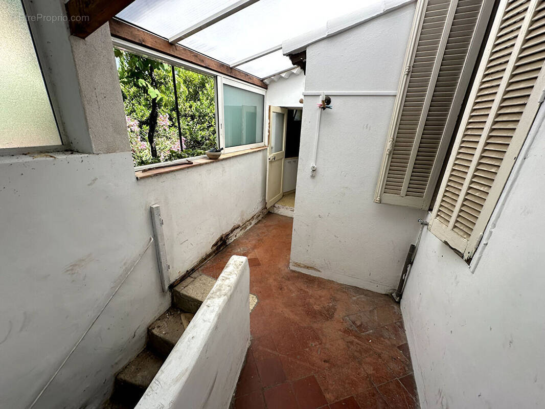 Appartement à LA GAUDE