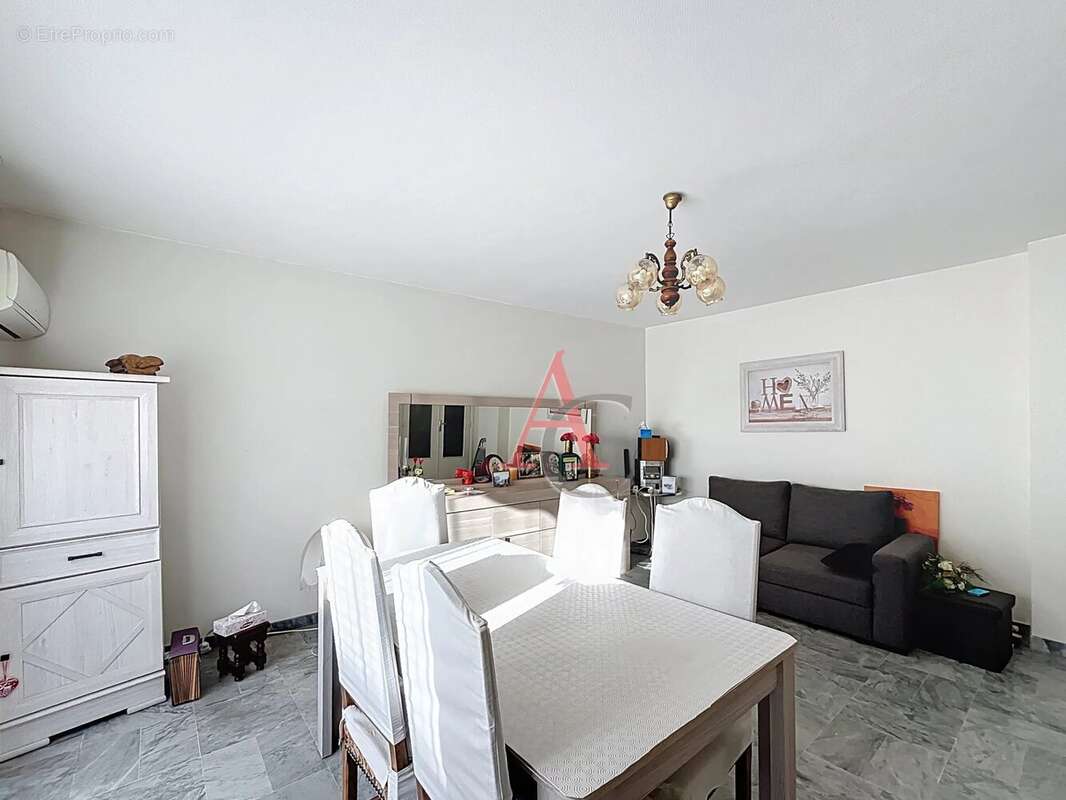 Appartement à CAGNES-SUR-MER