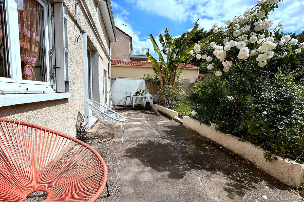 Maison à VITRY-SUR-SEINE