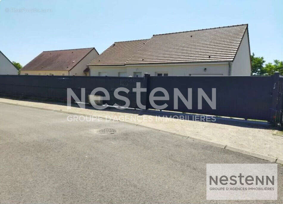 Maison à MONTLIVAULT