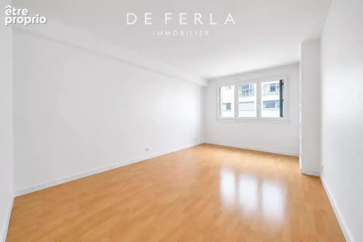 3 pièces avec 2 chambres – Copropriété de standing avec gardien – 8 000 €/m² - photo 13