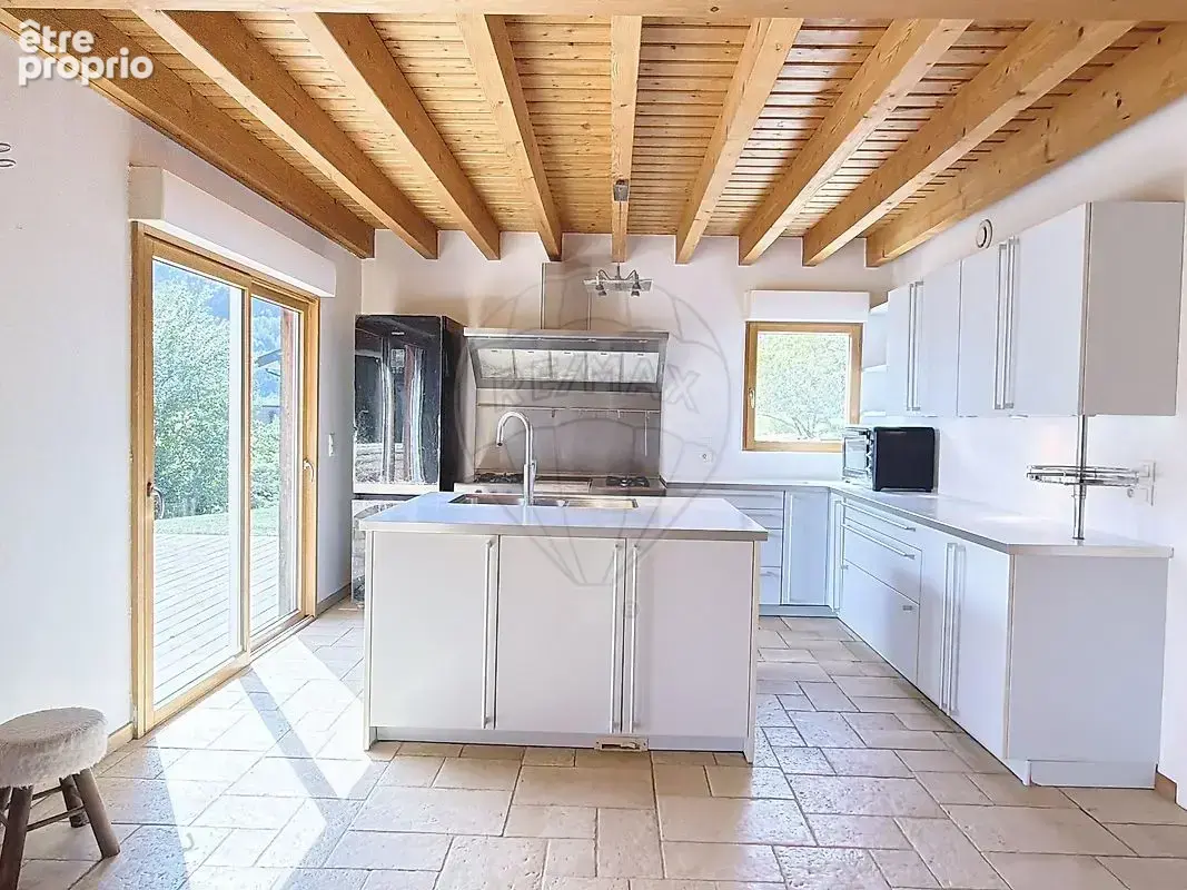 Maison à ONNION