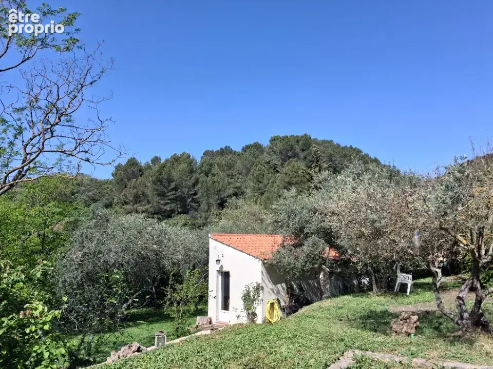 Terrain à SIGNES